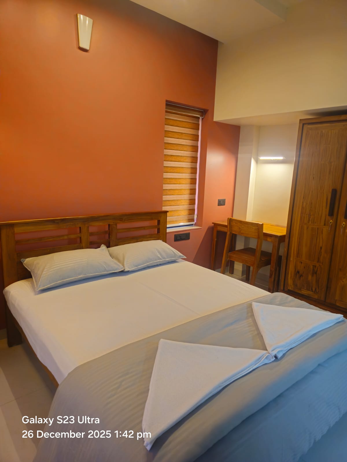 1 BHK bedroom