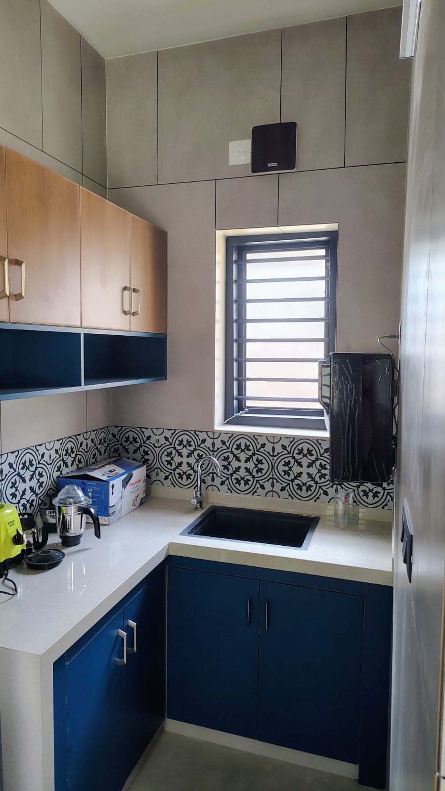 2 BHK — photo 1