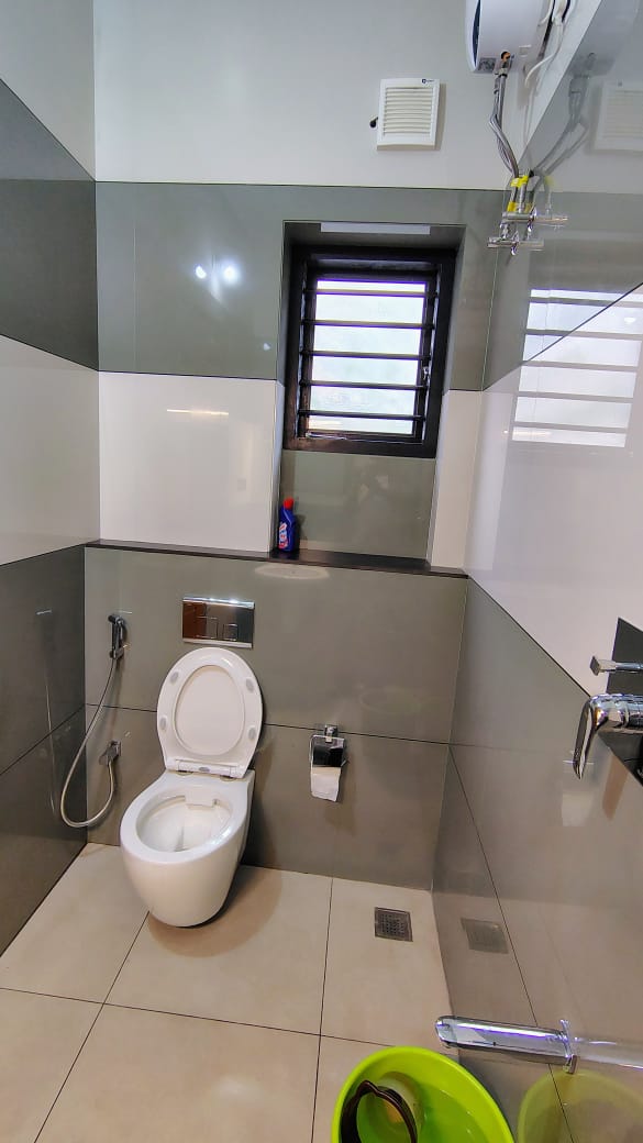 2 BHK — photo 13