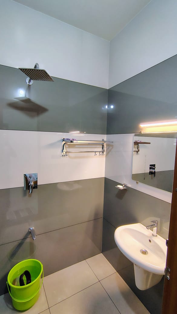 2 BHK — photo 23