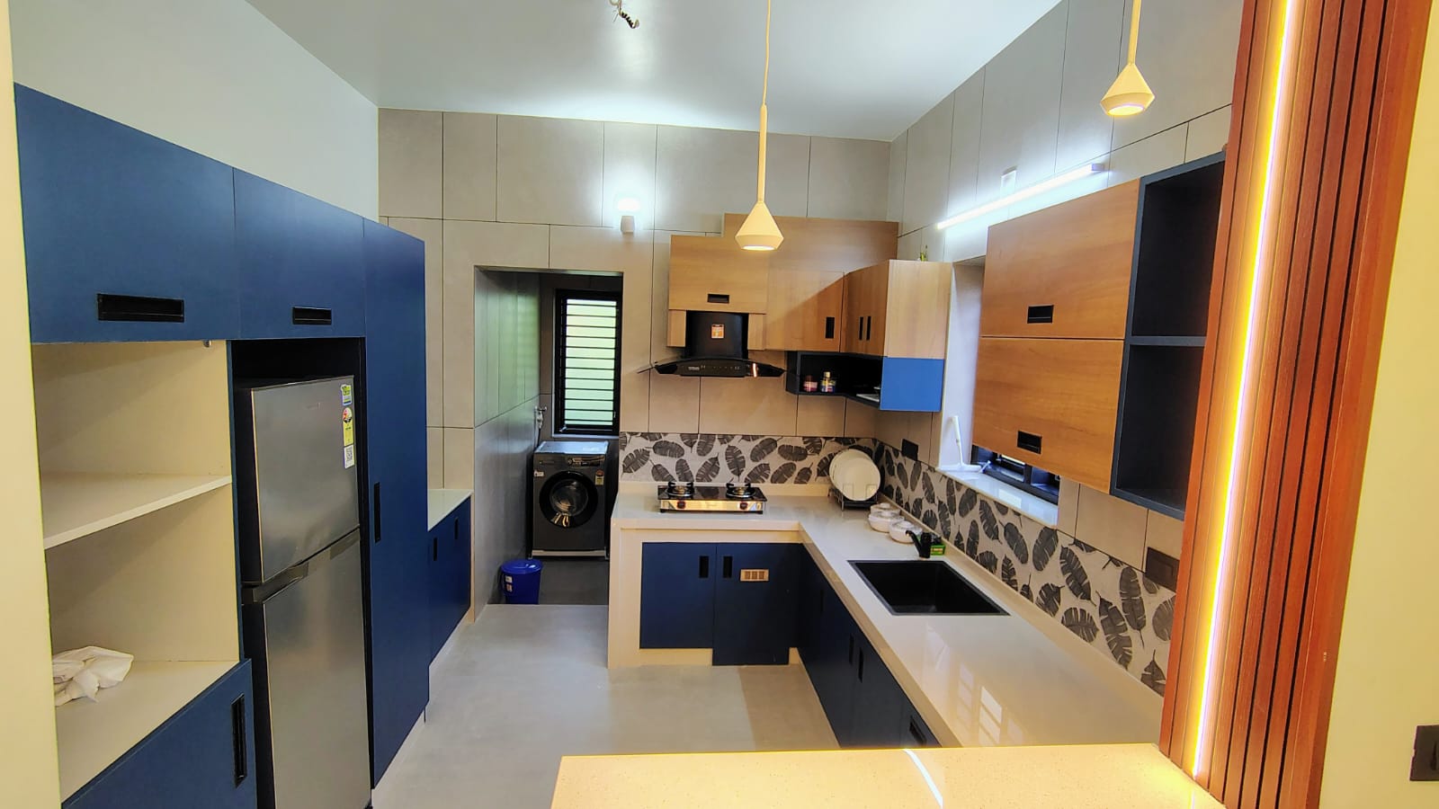 3 BHK — photo 6