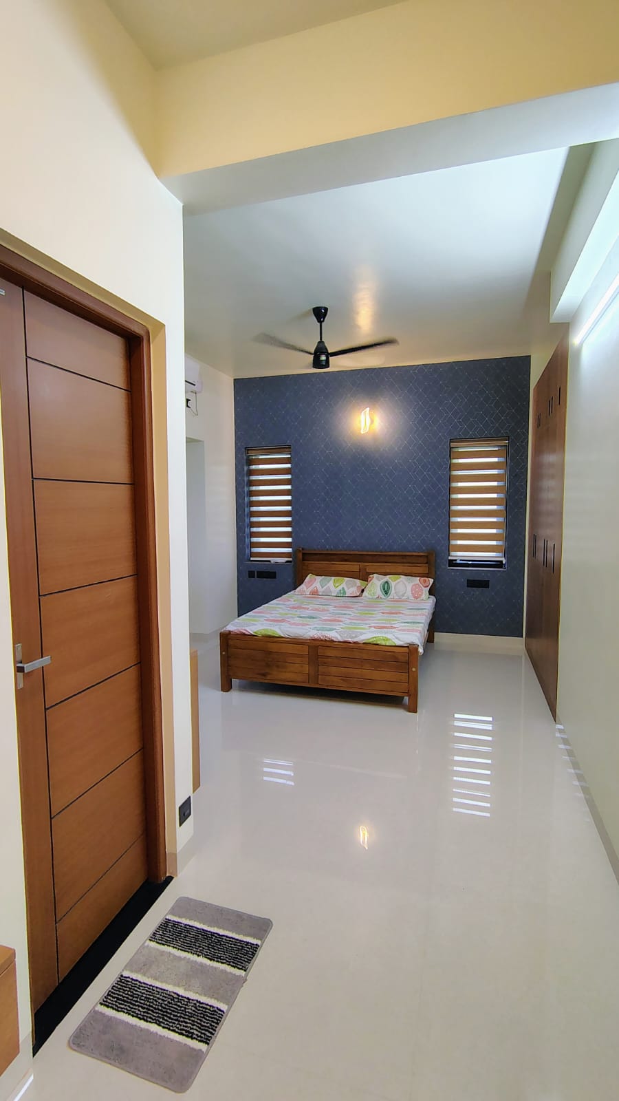 3 BHK — photo 17